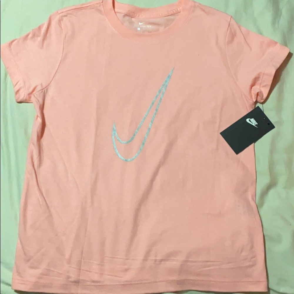 Girl SS Nike Shirt